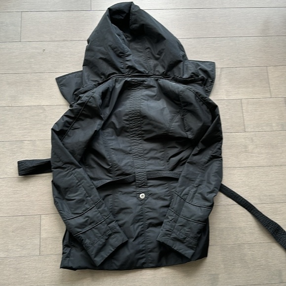 Danier jacket - Picture 2 of 2